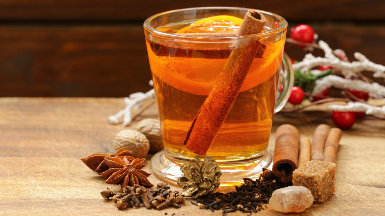 Best Herbal Teas for Digestion and Relaxation 1